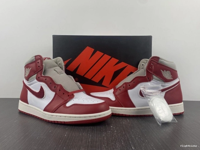 OG Newstalgia Jordan High Chenille 1 (W) DJ4891-061 1108